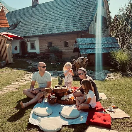 Apartmaji Katrnjek