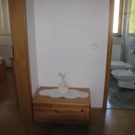 Apartmaji Katrnjek 아파트 *