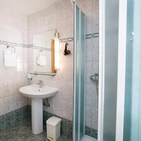 Apartment Apartmaji Katrnjek *