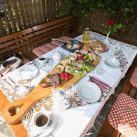 Apartmaji Katrnjek Apartamento *