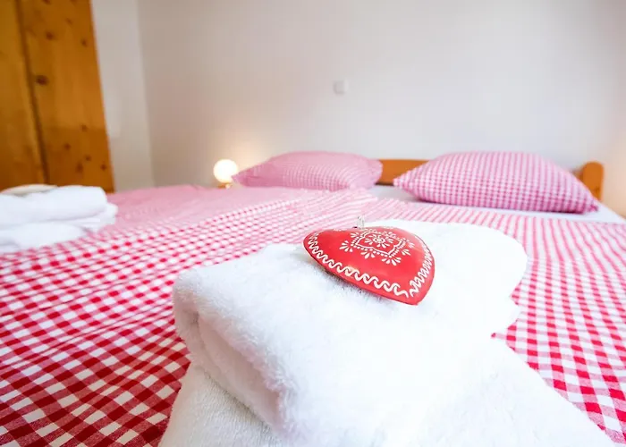 Apartmaji Katrnjek アパート