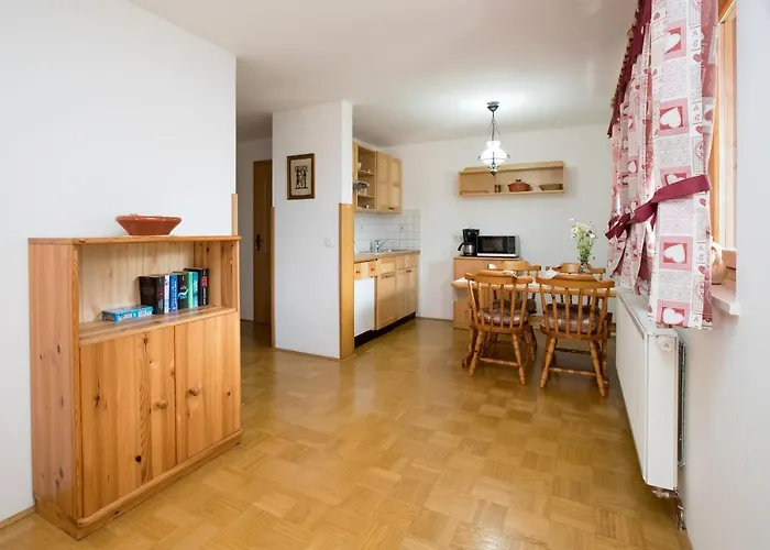 דירה Apartmaji Katrnjek בוהין