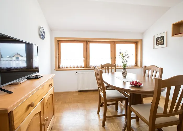 Apartmaji Katrnjek Διαμέρισμα *